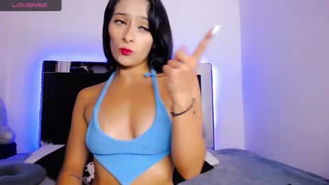 Snapshot of susanyrosa chatting on June 12, 12:53 am Susanyrosa online show from June 12, 12:53 am