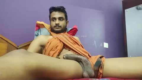 susmu28 online show from March 7, 11:07 am