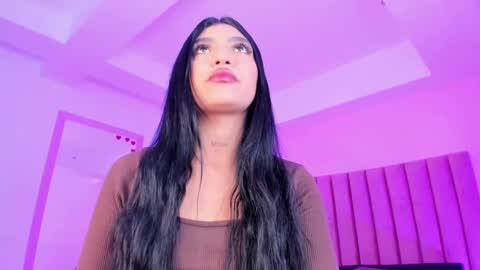 Sussan Nicole  online show from October 1, 12:11 pm