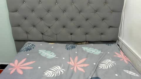 sussann online show from February 11, 2:57 pm