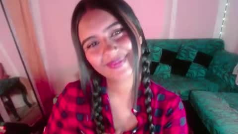 Snapshot of sussy_222 chatting on August 1, 10:41 pm susy online show from August 1, 10:41 pm
