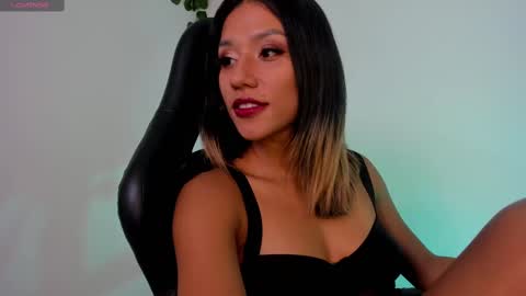 Sussy online show from February 27, 10:31 pm