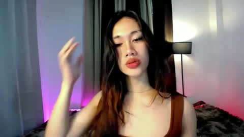 Snapshot of sususlutxx chatting on January 23, 10:01 pm susie online show from January 23, 10:01 pm