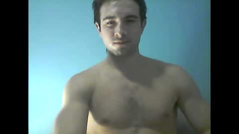 Snapshot of sutromaxx chatting on May 3, 4:07 am Maximus online show from May 3, 4:07 am