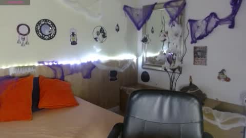 Suxxxy online show from October 31, 2:07 pm