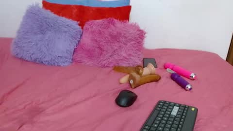 suzan_30 online show from November 27, 8:44 pm