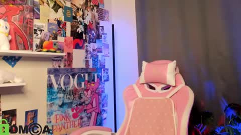 Hey Im Suzane online show from April 17, 10:51 am