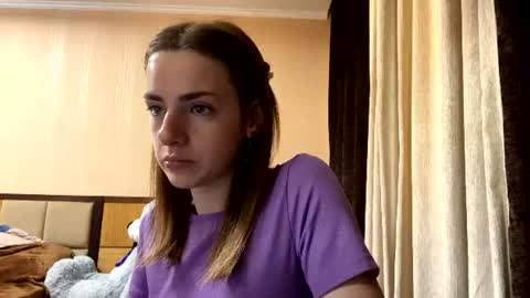 Snapshot of suzannetigerino chatting on July 16, 7:03 am Emila online show from July 16, 7:03 am