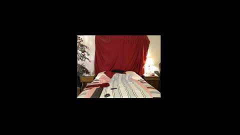 Snapshot of suziparkercd chatting on March 9, 3:01 am suziparkercd online show from March 9, 3:01 am