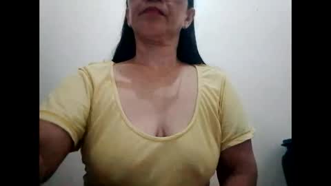 suzzie_hot online show from February 10, 8:42 pm