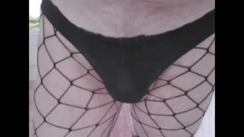 Snapshot of sv27 chatting on December 24, 8:11 am sv27 online show from December 24, 8:11 am