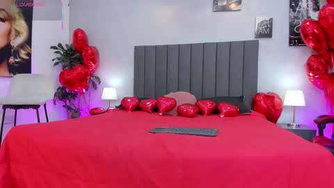 Snapshot of sven_basquiat chatting on February 11, 7:41 pm Sven online show from February 11, 7:41 pm