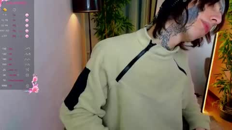 Snapshot of swagamee chatting on February 2, 10:30 pm Eric online show from February 2, 10:30 pm