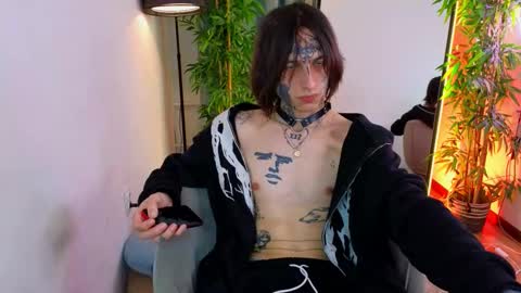 Snapshot of swagamee chatting on March 14, 1:23 am Eric online show from March 14, 1:23 am