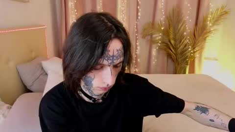 Snapshot of swagamee chatting on March 20, 9:52 pm Eric online show from March 20, 9:52 pm