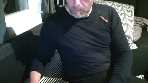 Snapshot of swartarn chatting on July 20, 9:50 pm ArnSwart online show from July 20, 9:50 pm