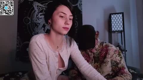 sweaties3 online show from October 23, 9:41 am