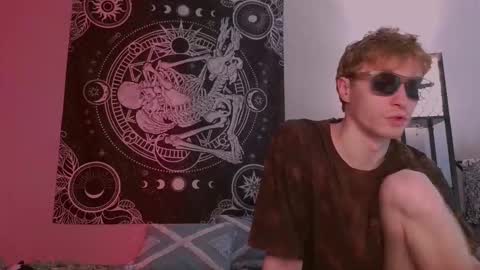 sweaties3 online show from February 8, 4:43 pm