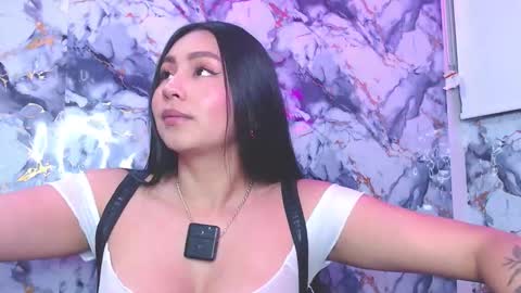 Amy  IG sweeet amy0 online show from March 18, 8:12 pm