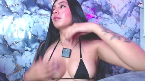 Snapshot of sweeet_amy chatting on May 7, 8:47 pm Amy IG sweeet amy0 online show from May 7, 8:47 pm