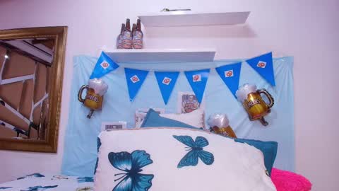 Debora  online show from October 1, 12:00 pm