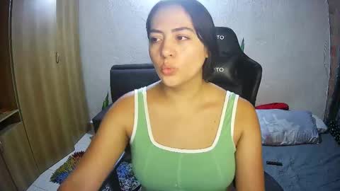 sweet10salome online show from September 14, 11:26 pm