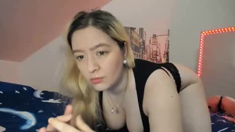 Anne Marie online show from May 16, 9:35 pm