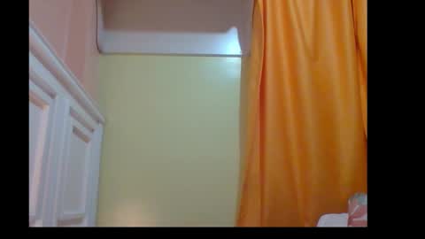 sweet52537 online show from December 2, 6:47 pm