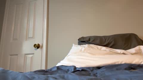 Zeppelin man online show from March 27, 8:41 pm