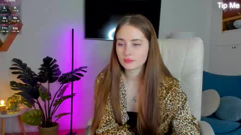 Sweet  Amily online show from November 9, 8:45 am