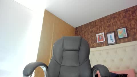 Vanessa online show from March 11, 7:53 pm