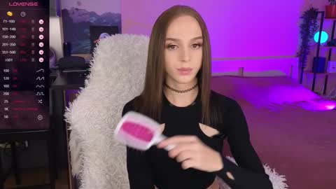Snapshot of sweet_ali3s chatting on December 4, 6:50 pm Call me Alis online show from December 4, 6:50 pm