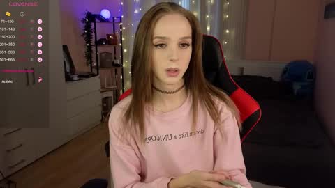 Snapshot of sweet_ali3s chatting on February 15, 2:11 pm Call me Alis online show from February 15, 2:11 pm