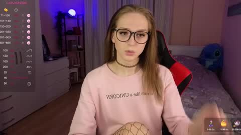 Snapshot of sweet_ali3s chatting on February 18, 6:15 pm Call me Alis online show from February 18, 6:15 pm