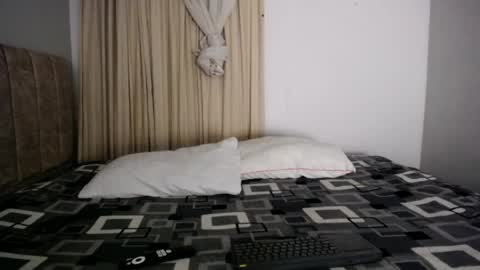 Snapshot of sweet_angels0 chatting on April 3, 3:15 am Andy online show from April 3, 3:15 am