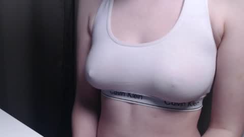 Kate and Erica online show from January 8, 3:07 pm