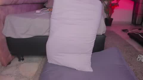 Chelsy  online show from April 17, 4:54 pm