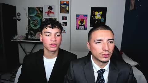 Snapshot of sweet_boys_xx chatting on October 11, 12:15 pm CristianBrayan PVT OPEN online show from October 11, 12:15 pm