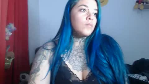 Bubbles online show from April 30, 10:58 pm
