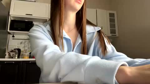 Christina online show from December 22, 7:22 pm