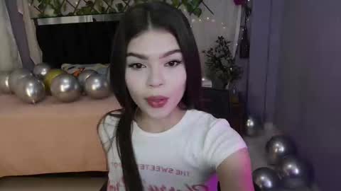 Candy online show from September 18, 4:09 pm