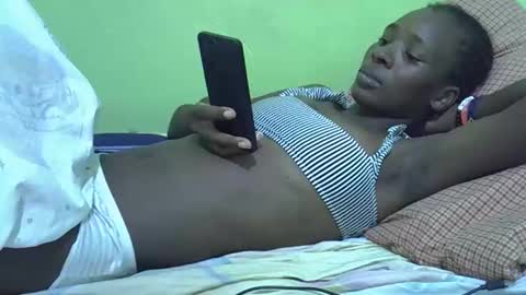 sweet_candie01 online show from December 14, 11:37 am