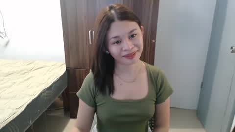 sweet_cassyxx online show from April 3, 8:45 am