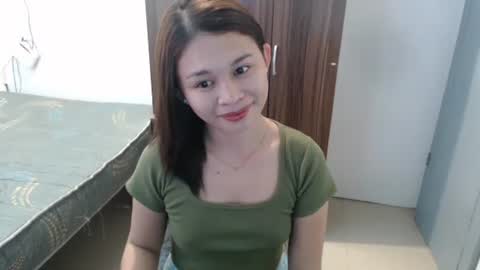 sweet_cassyxx online show from April 14, 12:00 pm