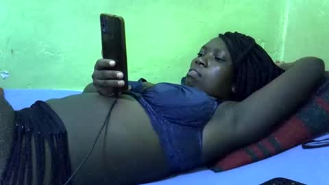 sweet_cherie1 online show from May 25, 6:36 pm