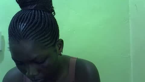 sweet_cherie1 online show from June 1, 7:21 am