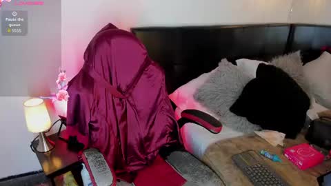 sweet cherry online show from July 25, 5:49 am