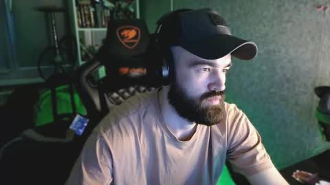 sweet_couplees online show from April 19, 9:28 pm