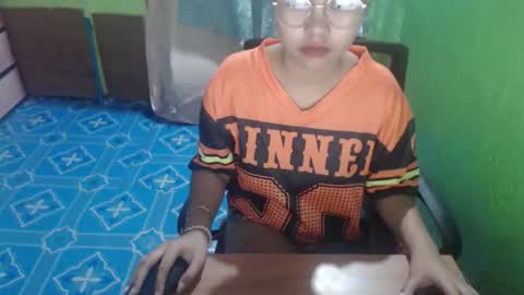 sweet_czylle online show from January 15, 12:15 am