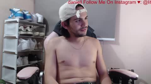 Daniii  online show from April 21, 11:07 pm